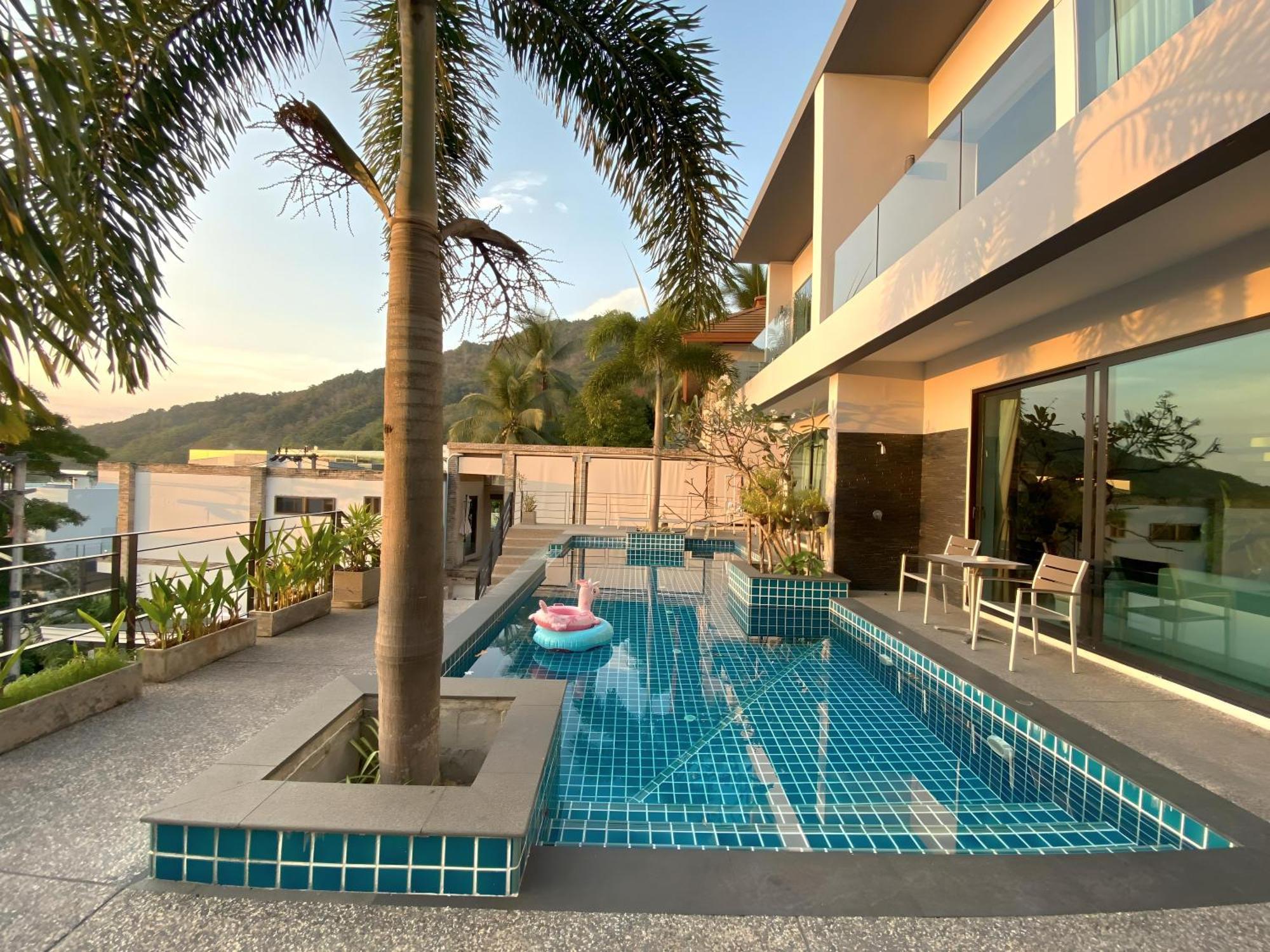 Twin Villas Seaview Kata Exterior photo